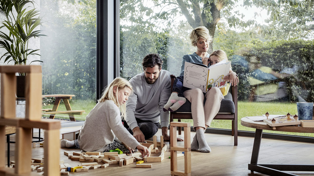 Homepage Fa. HOWO Fenster und Türen GmbH & Co: Startbild